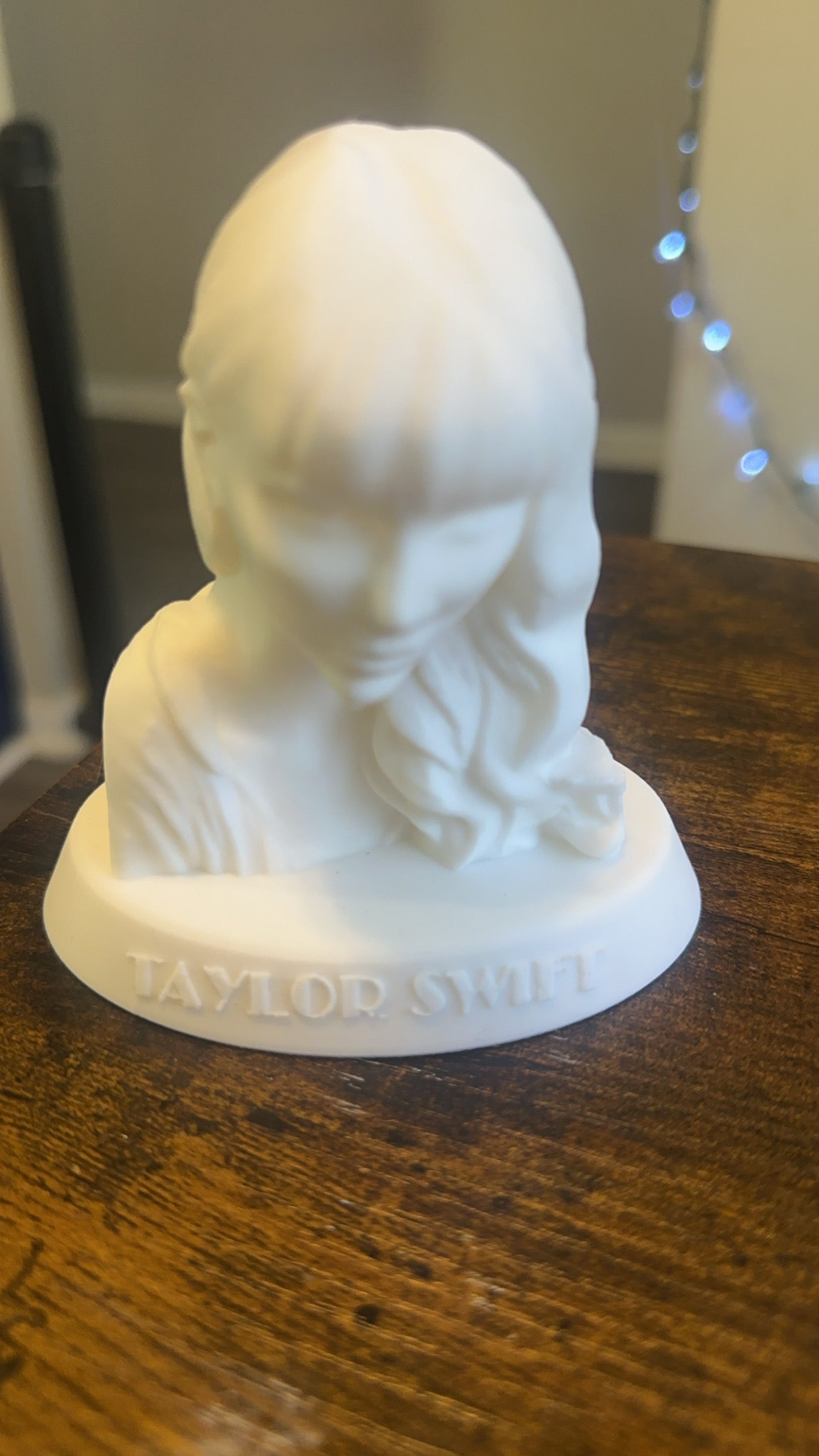 3d printed 4in. Taylor swift bust