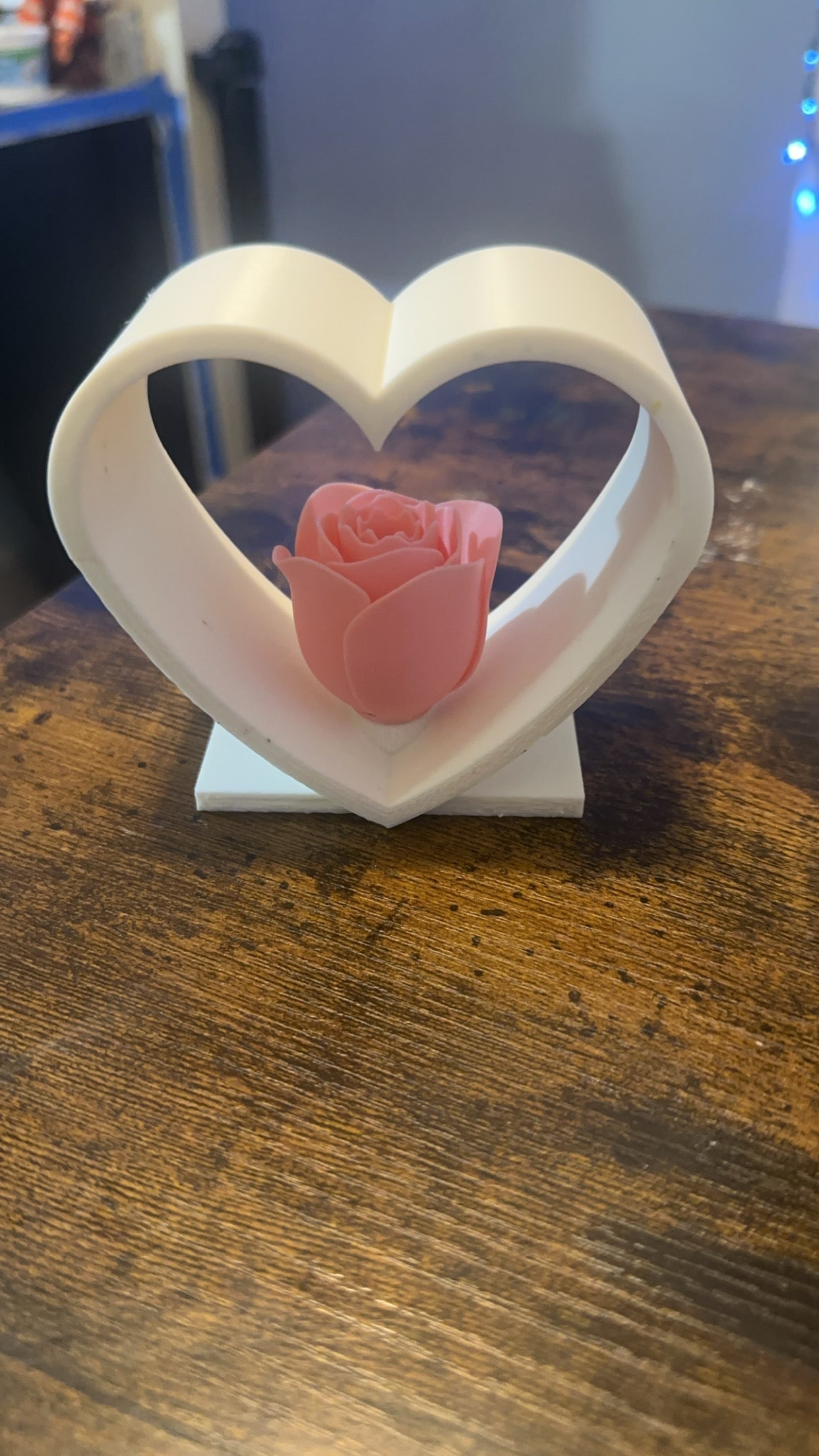 3d printed heart with rose