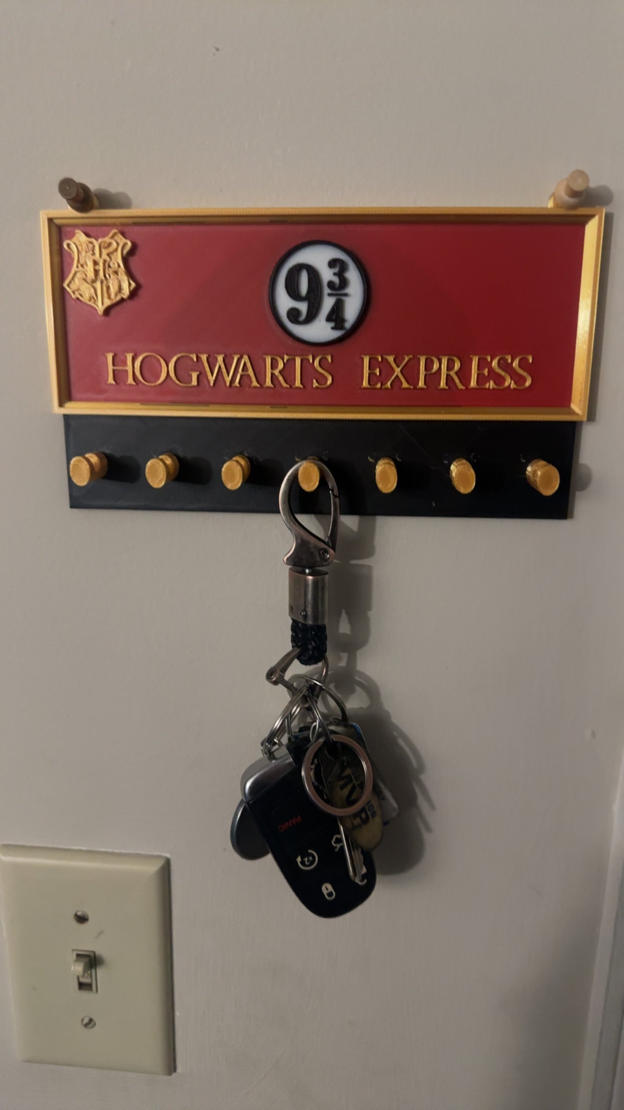 3d printed Hogwarts express key holder