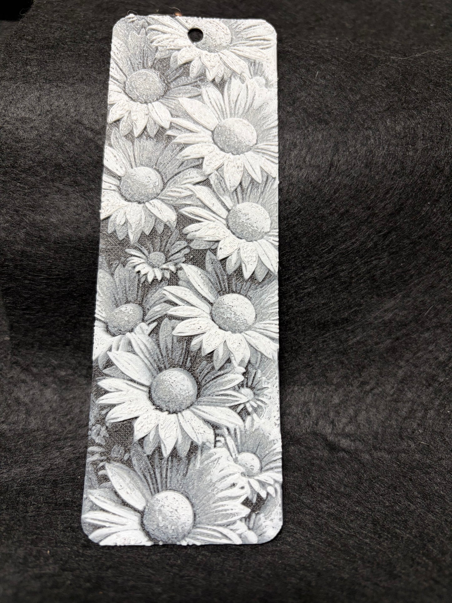 Daisy bookmark