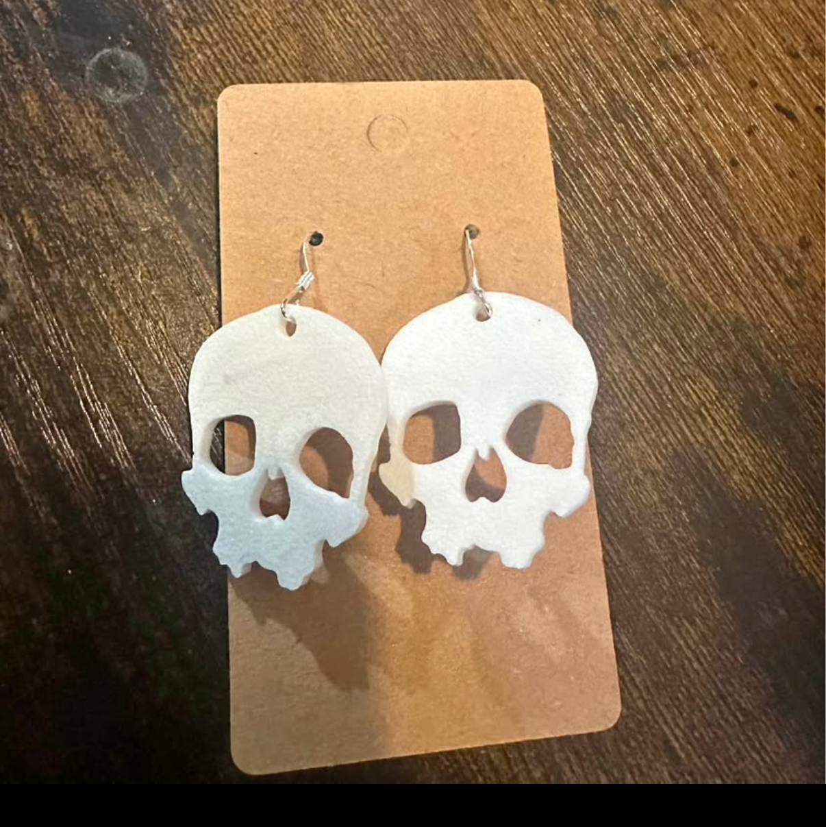 Skull earrings