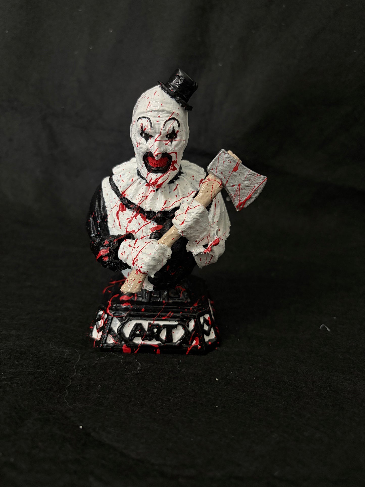 Art the clown bust